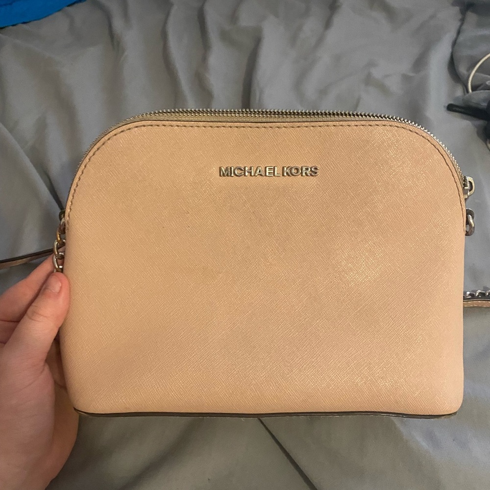 Michael kors purse